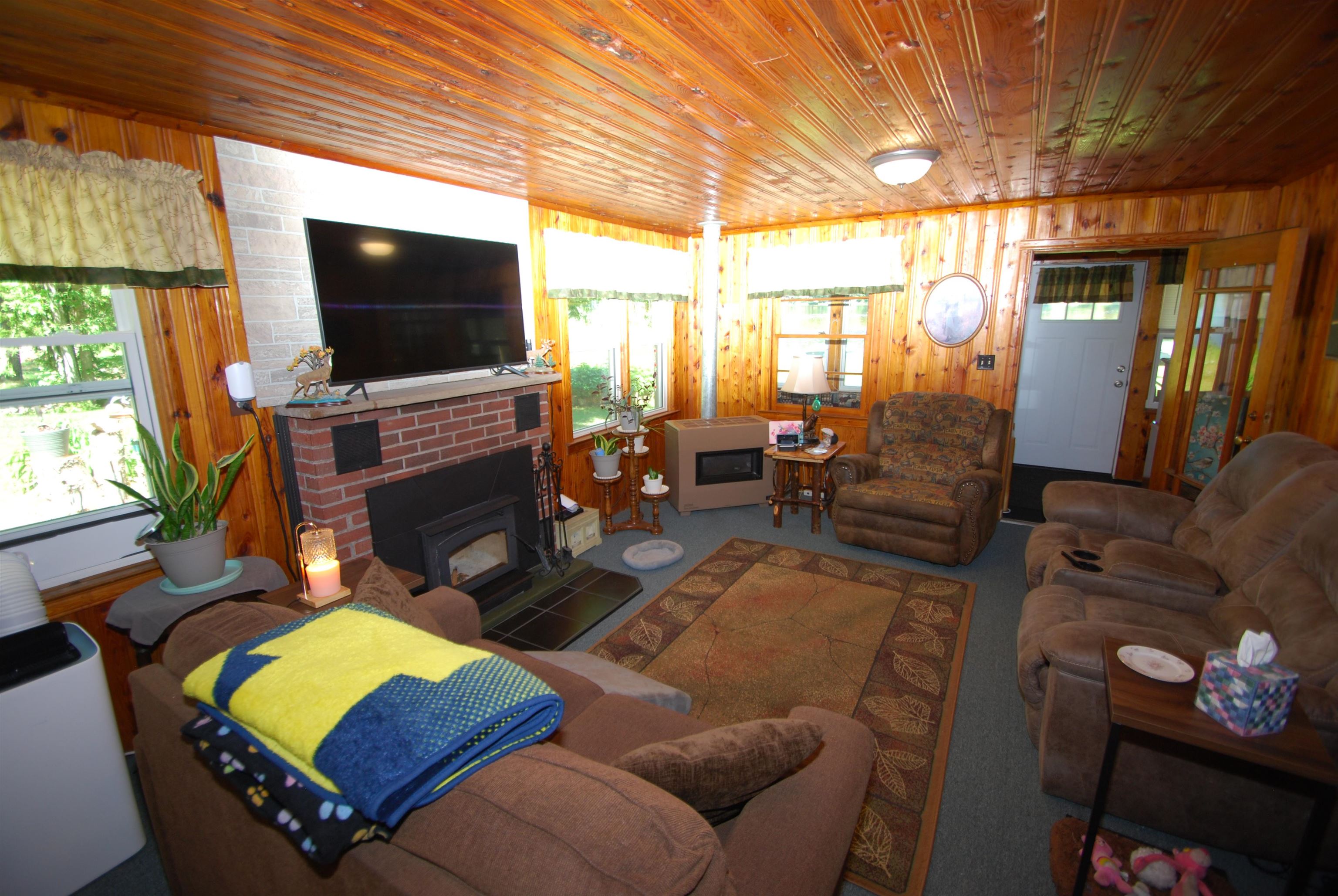3672 Longue Road West Branch, MI 48661 - Photo 19 of 37