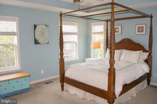 $3,595 | 2080 Hunting Creek Court, Alexandria, VA 22303