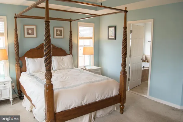 $3,595 | 2080 Hunting Creek Court, Alexandria, VA 22303