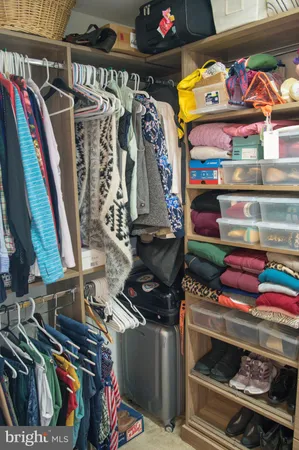 $3,595 | 2080 Hunting Creek Court, Alexandria, VA 22303