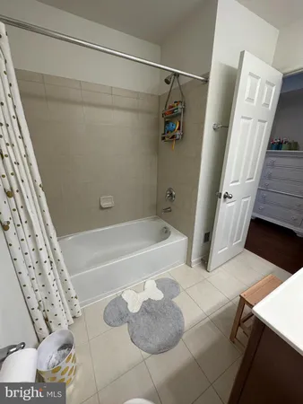 $3,595 | 2080 Hunting Creek Court, Alexandria, VA 22303