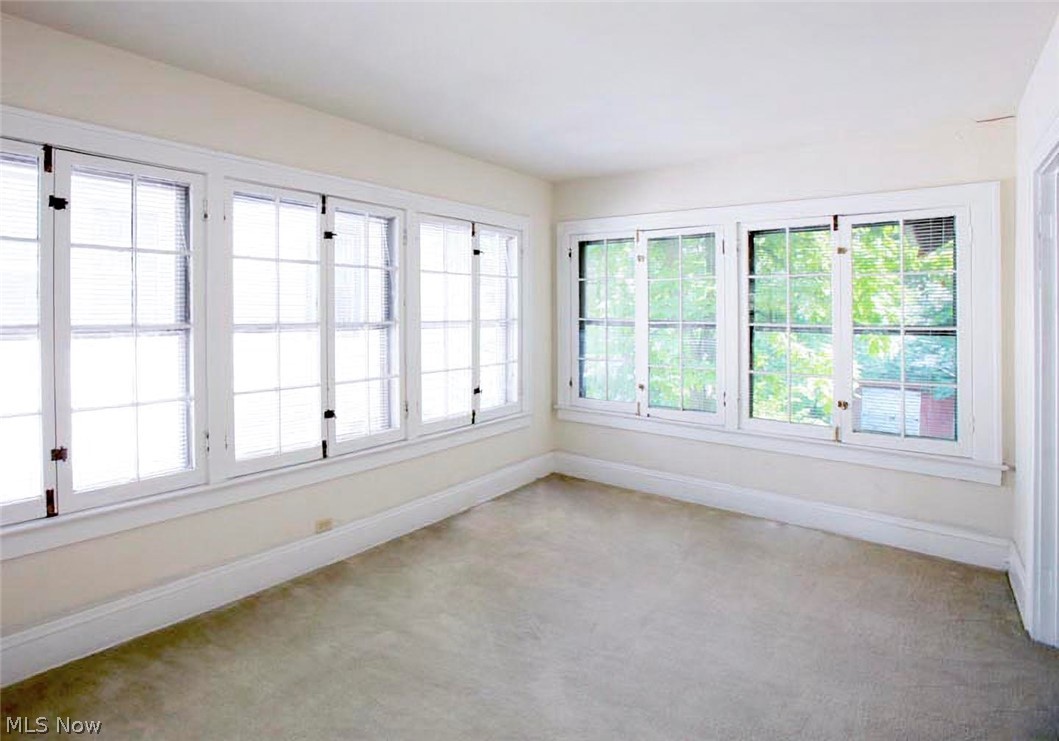 2954 East Derbyshire Road Cleveland, OH 44118 - Photo 19 of 22 Second Floor