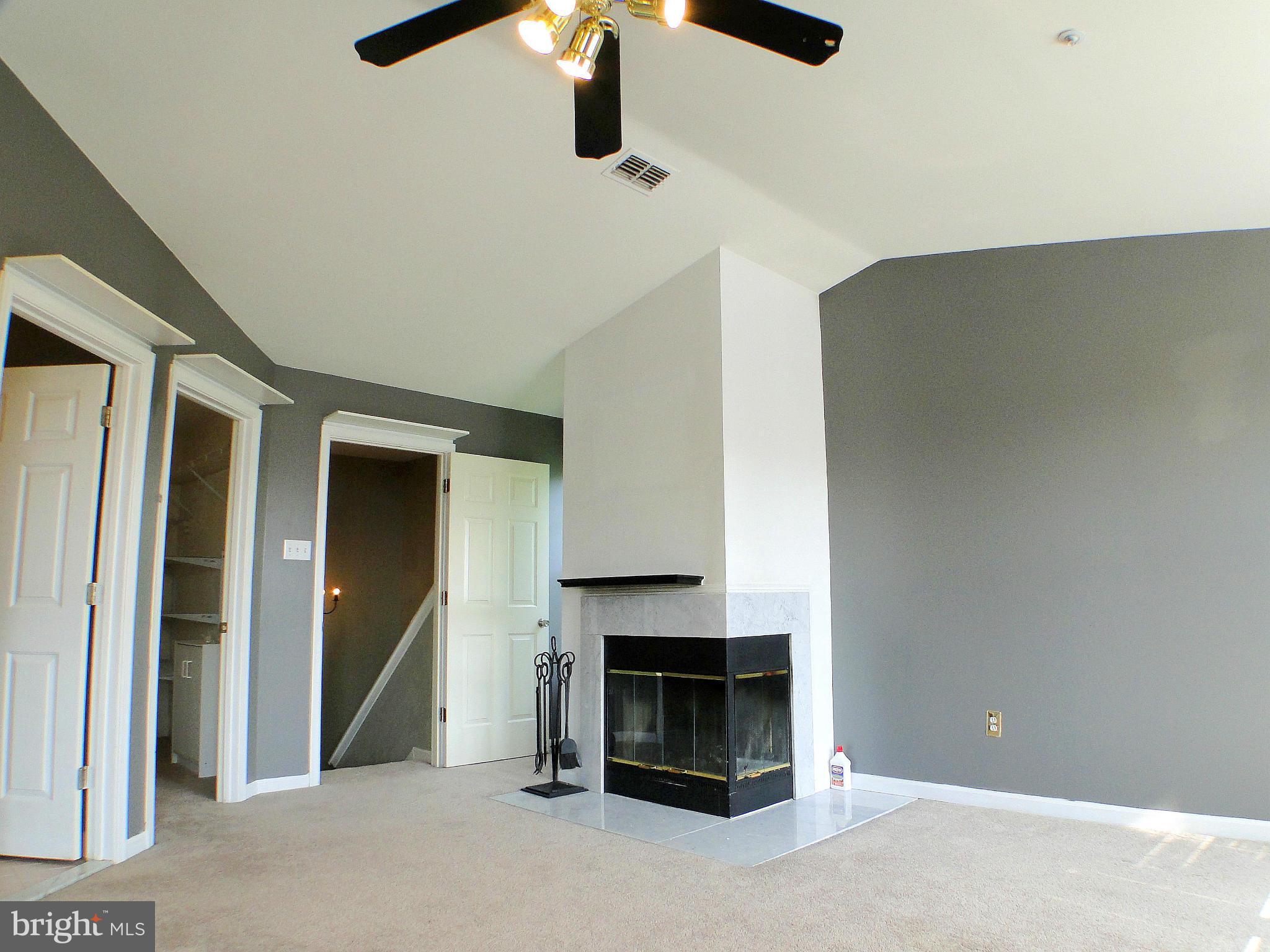4200 Maple Path Circle, Unit 34 Baltimore, MD 21236 - Photo 22 of 30 Vaulted Ceilings