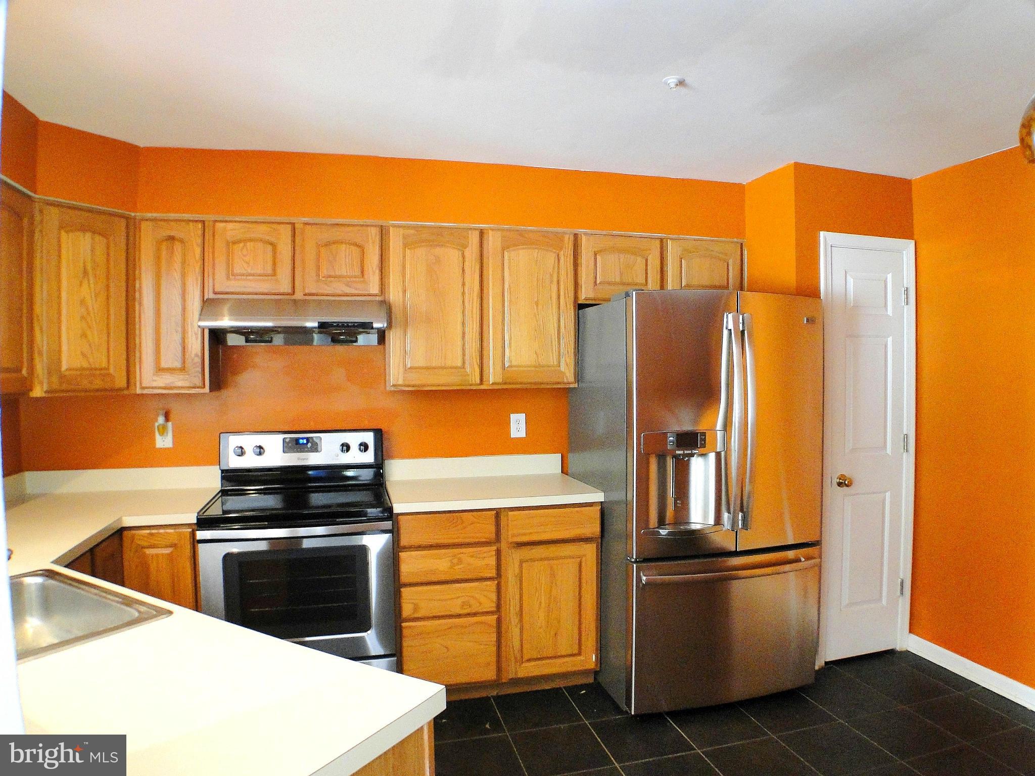 4200 Maple Path Circle, Unit 34 Baltimore, MD 21236 - Photo 8 of 30 Ample Cabinet Space