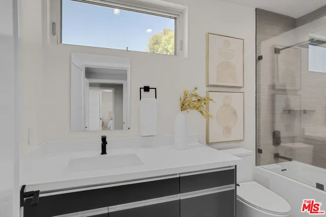 $7,900 | 1840 17th Street, Unit 1, Santa Monica, CA 90404