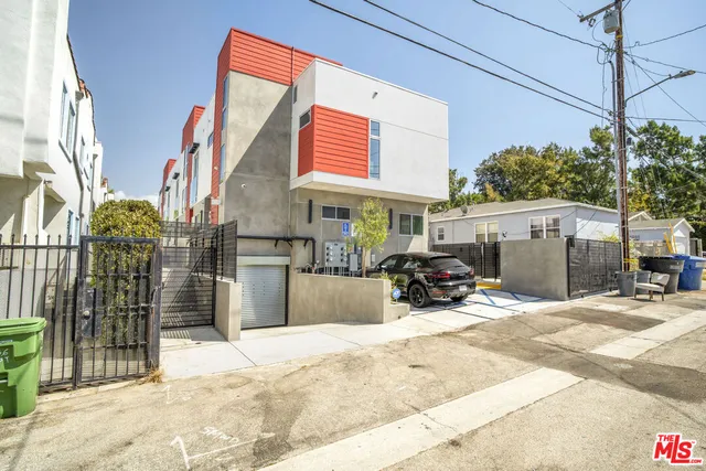 $7,900 | 1840 17th Street, Unit 1, Santa Monica, CA 90404