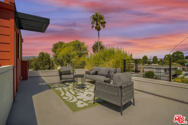 $7,900 | 1840 17th Street, Unit 1, Santa Monica, CA 90404