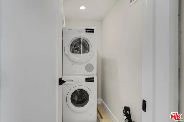 $7,900 | 1840 17th Street, Unit 1, Santa Monica, CA 90404