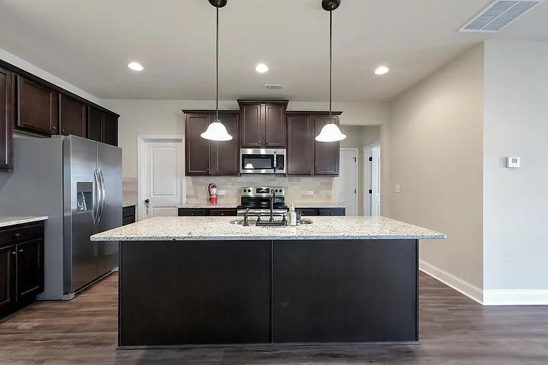 2454 Walker Drive Hampton, GA 30228 - Photo 5 of 14