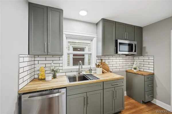 $169,900 | 92 Gallatin Avenue, Buffalo, NY 14207
