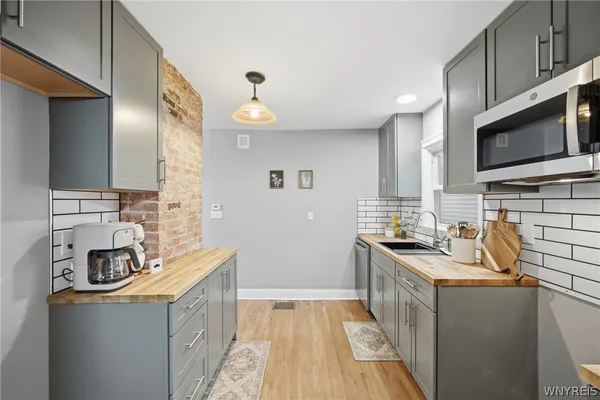$169,900 | 92 Gallatin Avenue, Buffalo, NY 14207