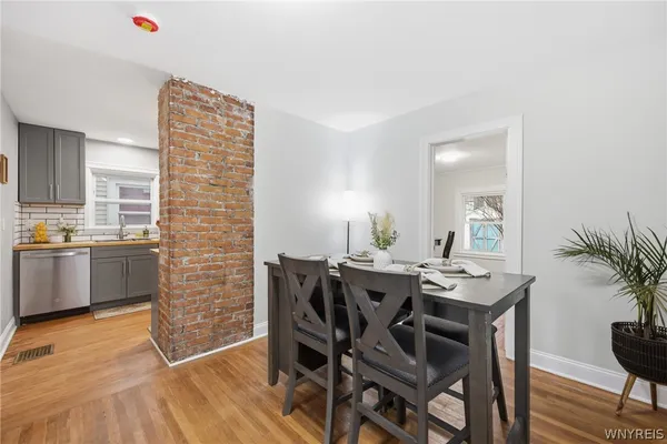 $169,900 | 92 Gallatin Avenue, Buffalo, NY 14207