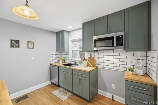$169,900 | 92 Gallatin Avenue, Buffalo, NY 14207
