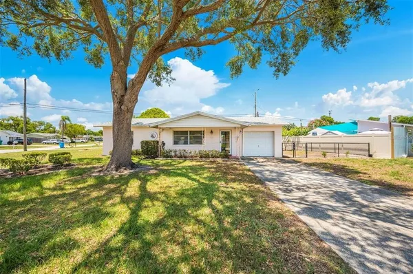 $324,900 | 10833 111th Place North, Seminole, FL 33778