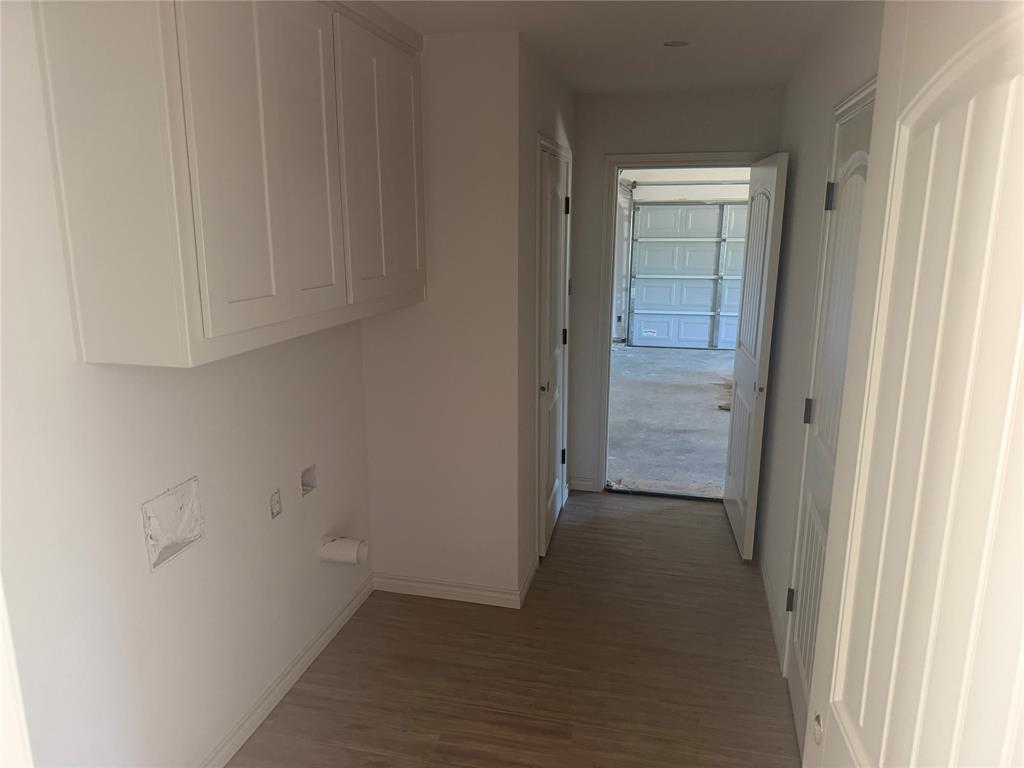 3008 Angus Court Springtown, TX 76082 - Photo 4 of 8