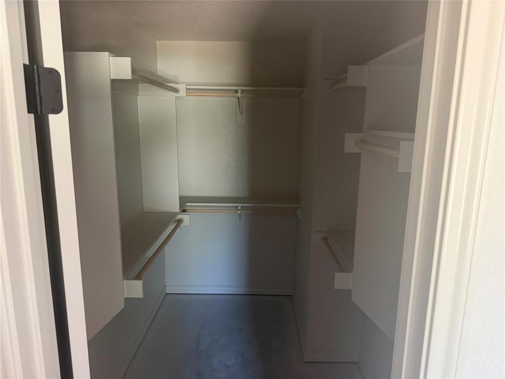 3008 Angus Court Springtown, TX 76082 - Photo 5 of 8