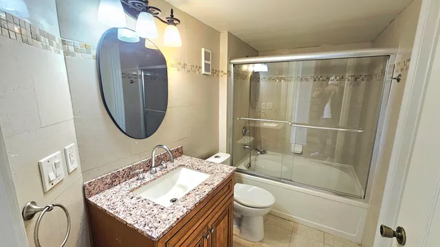 $2,100 | 4823 Via Palm Lakes, Unit 1306, West Palm Beach, FL 33417