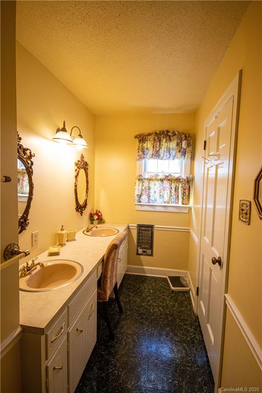 1534 Starcross Road Lenoir, NC 28645 - Photo 31 of 47 Gallery Image 31