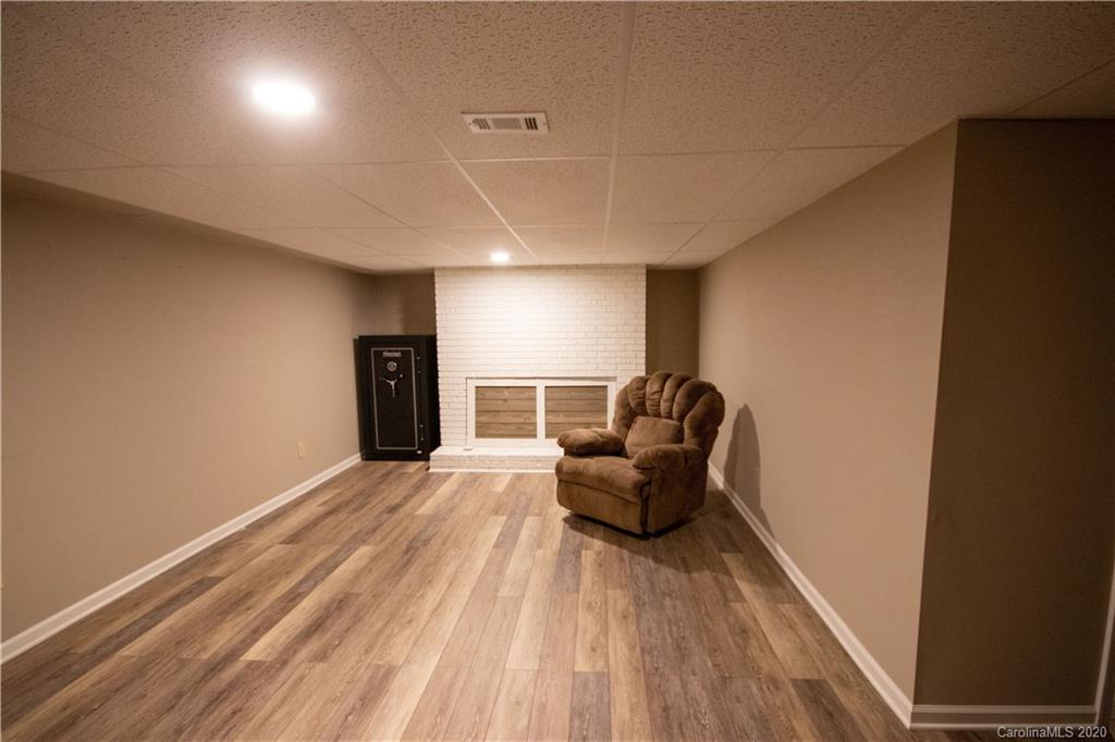 1534 Starcross Road Lenoir, NC 28645 - Photo 36 of 47 Gallery Image 36