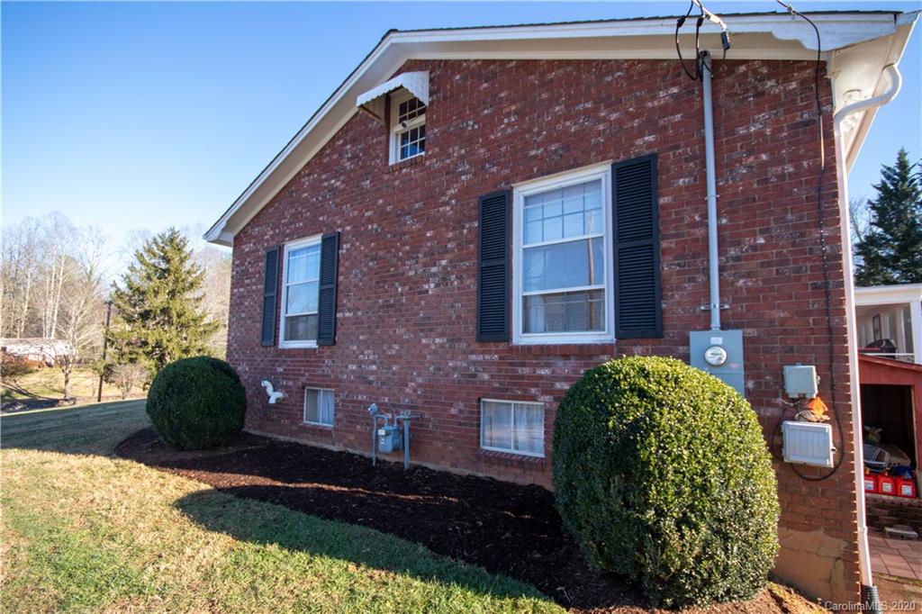 1534 Starcross Road Lenoir, NC 28645 - Photo 40 of 47 Gallery Image 40