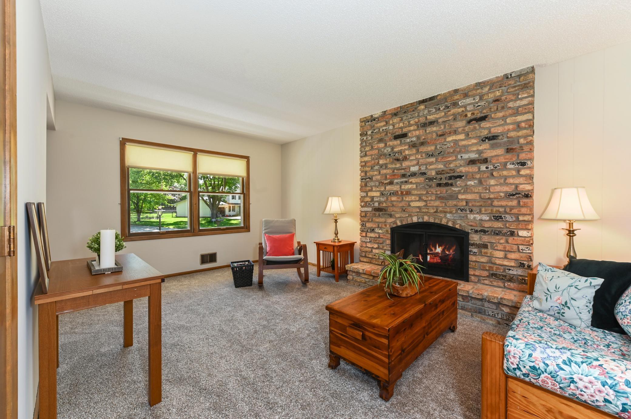 10032 Oxborough Road Bloomington, MN 55437 - Photo 8 of 39 Gallery Image 8
