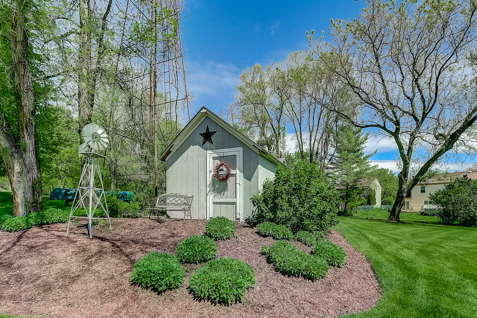998 Plum Tree Road Fox River Grove, IL 60021 - Photo 11 of 52