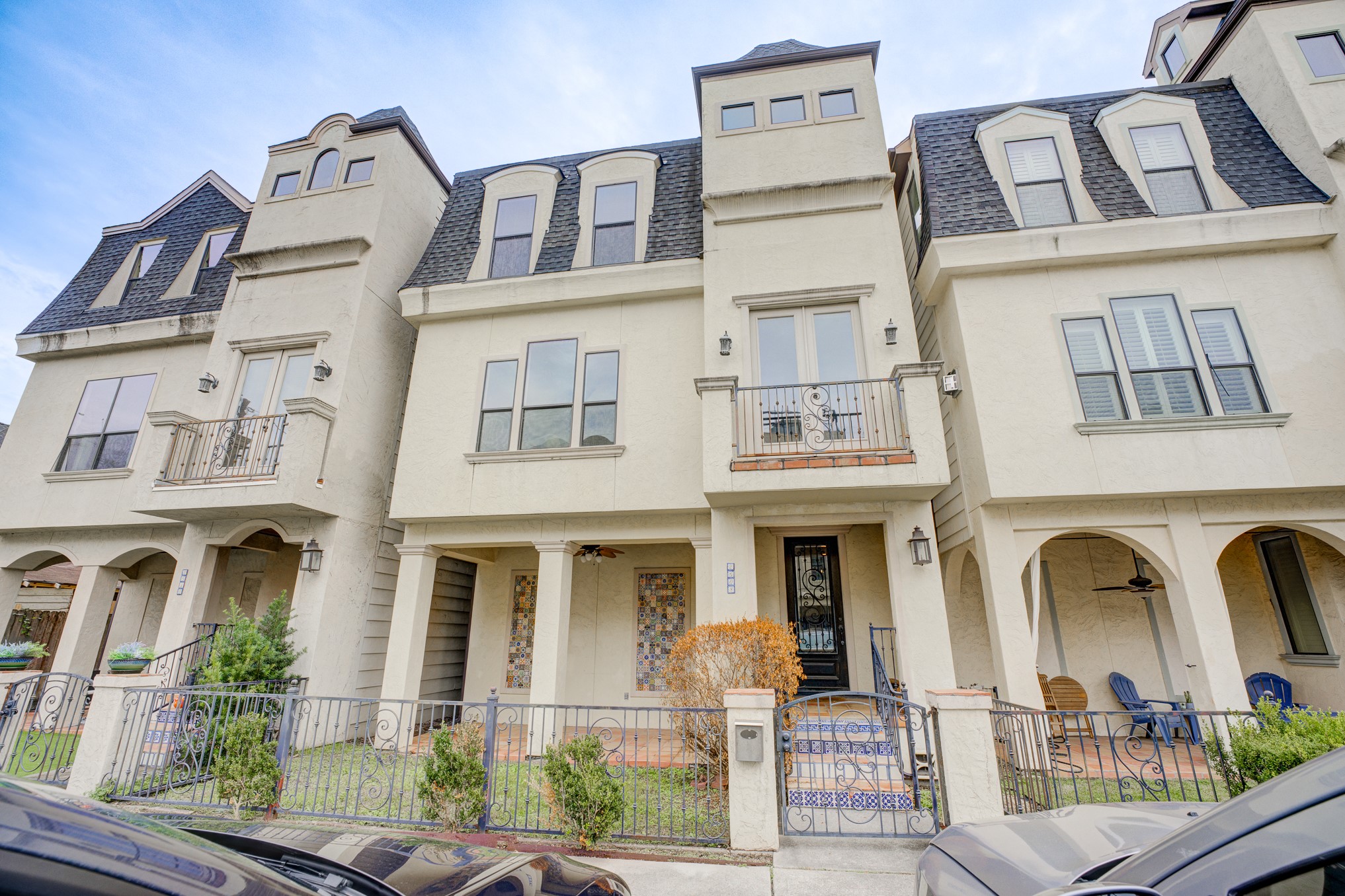 2308 Couch Street Houston, TX 77008 - Photo 4 of 50