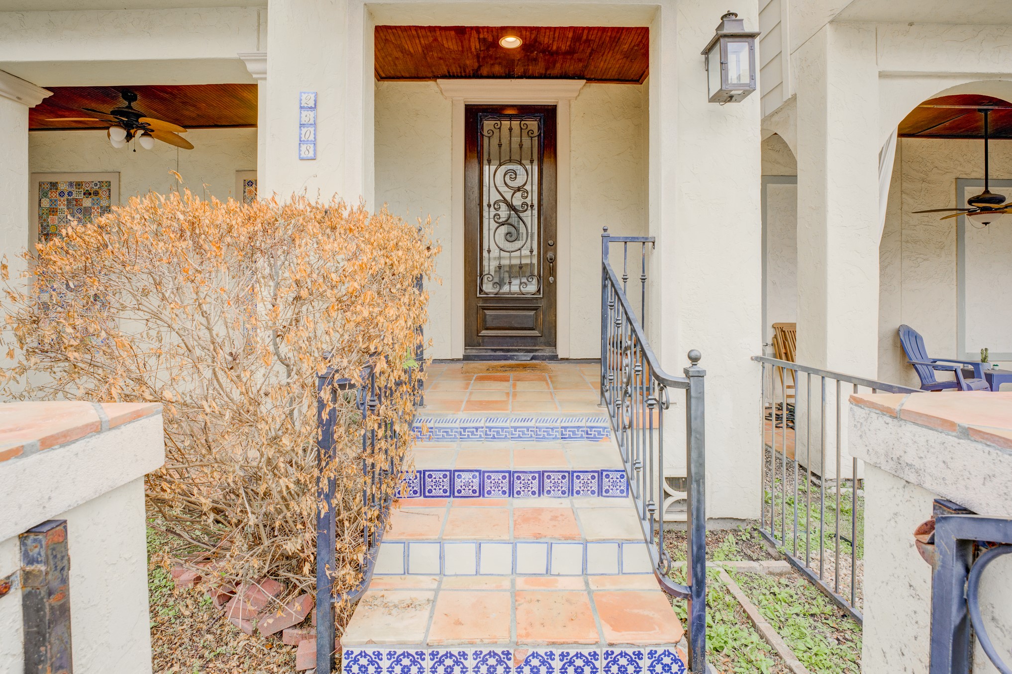 2308 Couch Street Houston, TX 77008 - Photo 7 of 50