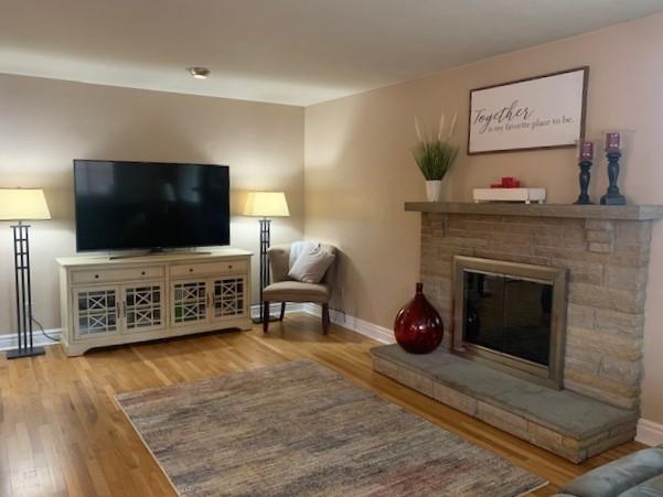 306 Sunset Road Pittsburgh, PA 15237 - Photo 3 of 25 Gallery Image 3