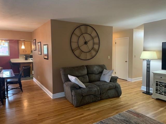 306 Sunset Road Pittsburgh, PA 15237 - Photo 4 of 25 Gallery Image 4