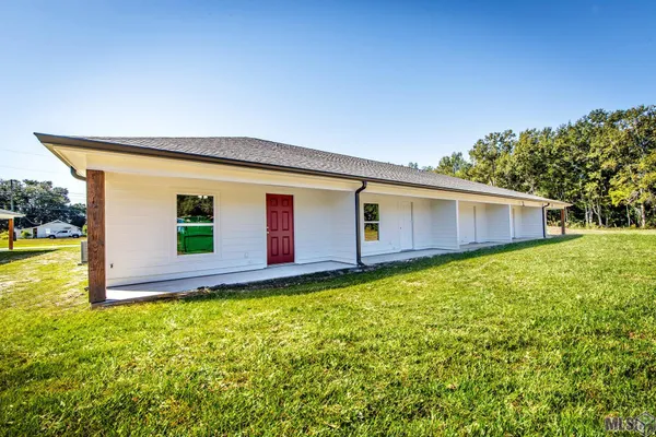 $118,000 | 1300 Lafourche Drive, Unit 203, Thibodaux, LA 70301