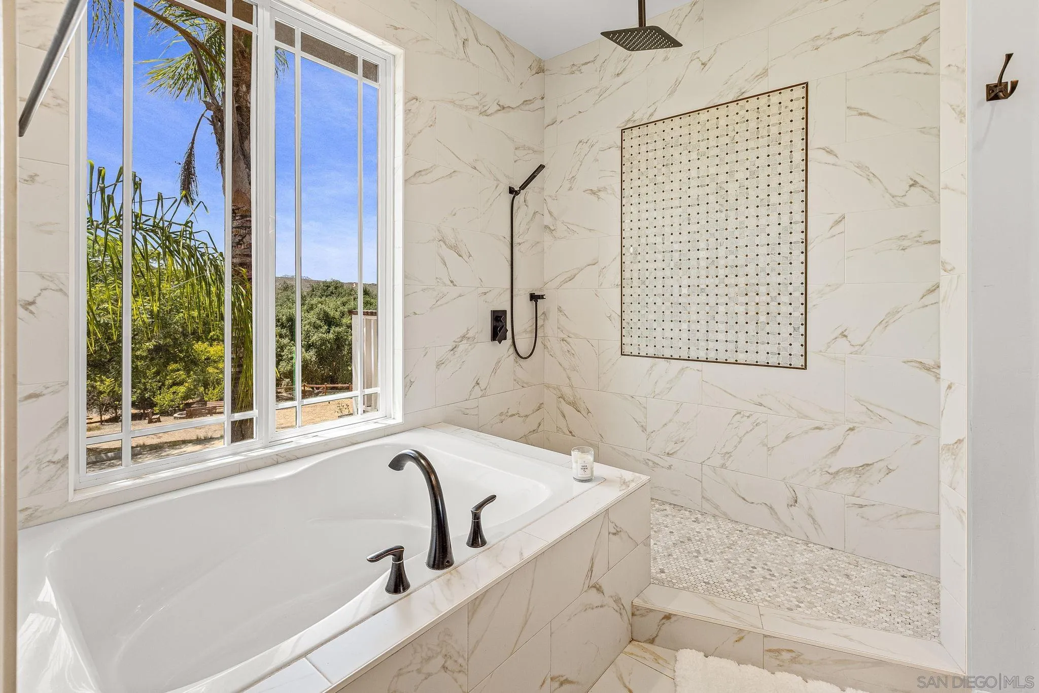 25919 Matlin Road Ramona, CA 92065 - Photo 14 of 42 a bath tub sitting next to a window