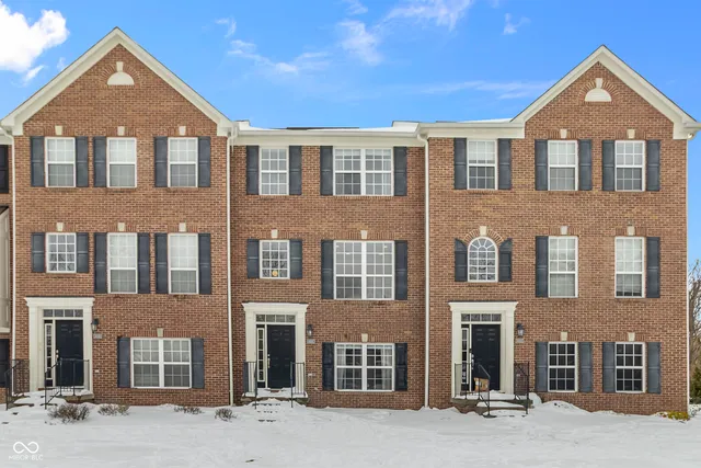 $329,900 | 9010 Mercer Drive, Fishers, IN 46038