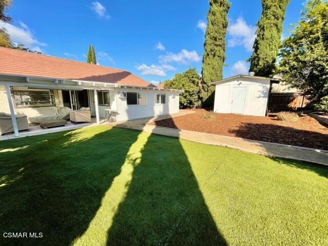 1594 Willowbrook Lane Simi Valley, CA 93065 - Photo 18 of 20 a front view of a house with swimming pool