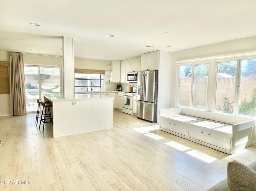 1594 Willowbrook Lane Simi Valley, CA 93065 - Photo 2 of 20 a large white room with a large window