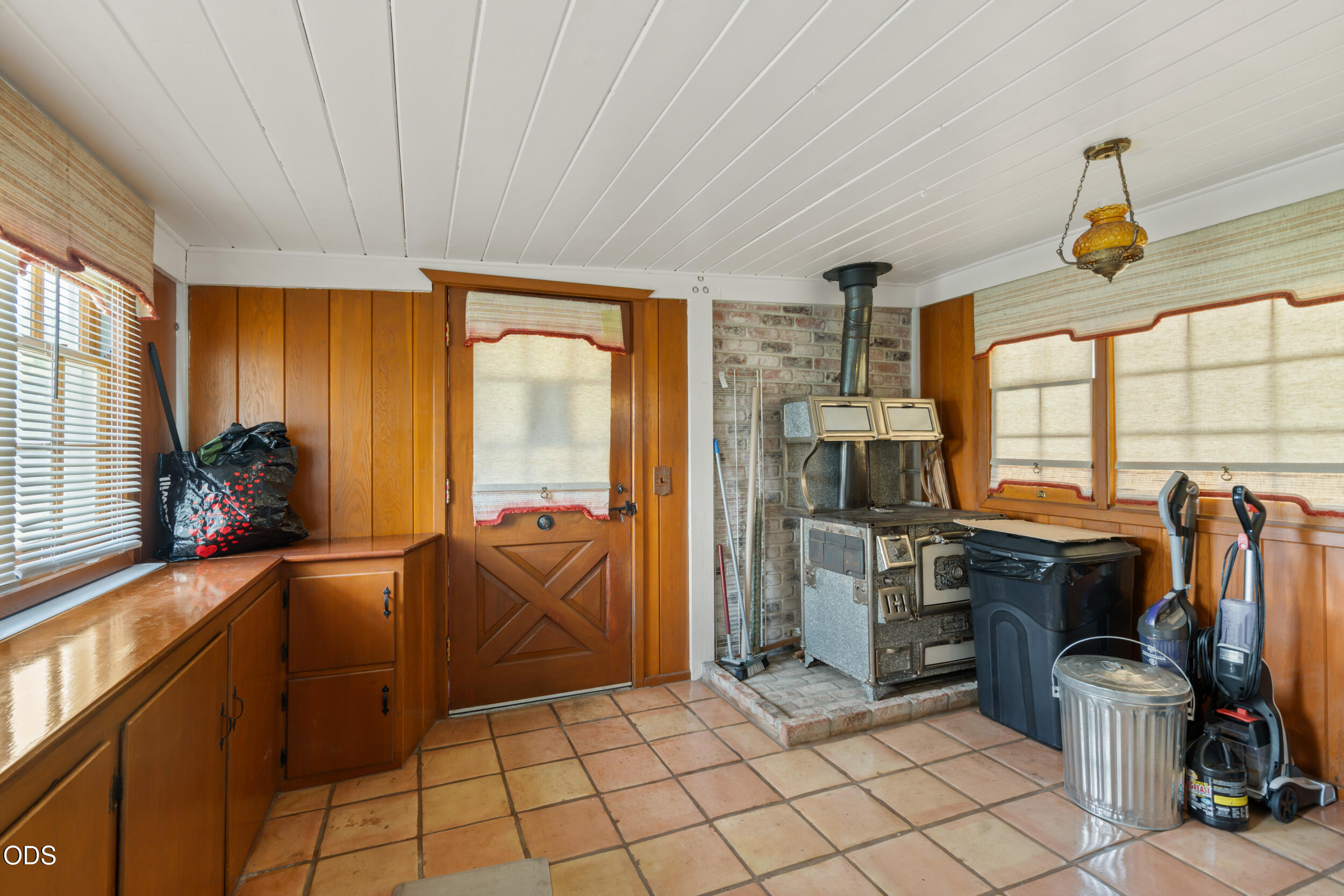 5061 Lower River Road Grants Pass, OR 97526 - Photo 44 of 63