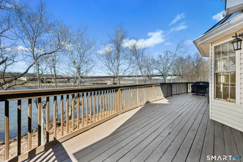 $725,000 | 55 Spice Bush Lane, Unit 55, Milford, CT 06461