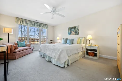 $725,000 | 55 Spice Bush Lane, Unit 55, Milford, CT 06461