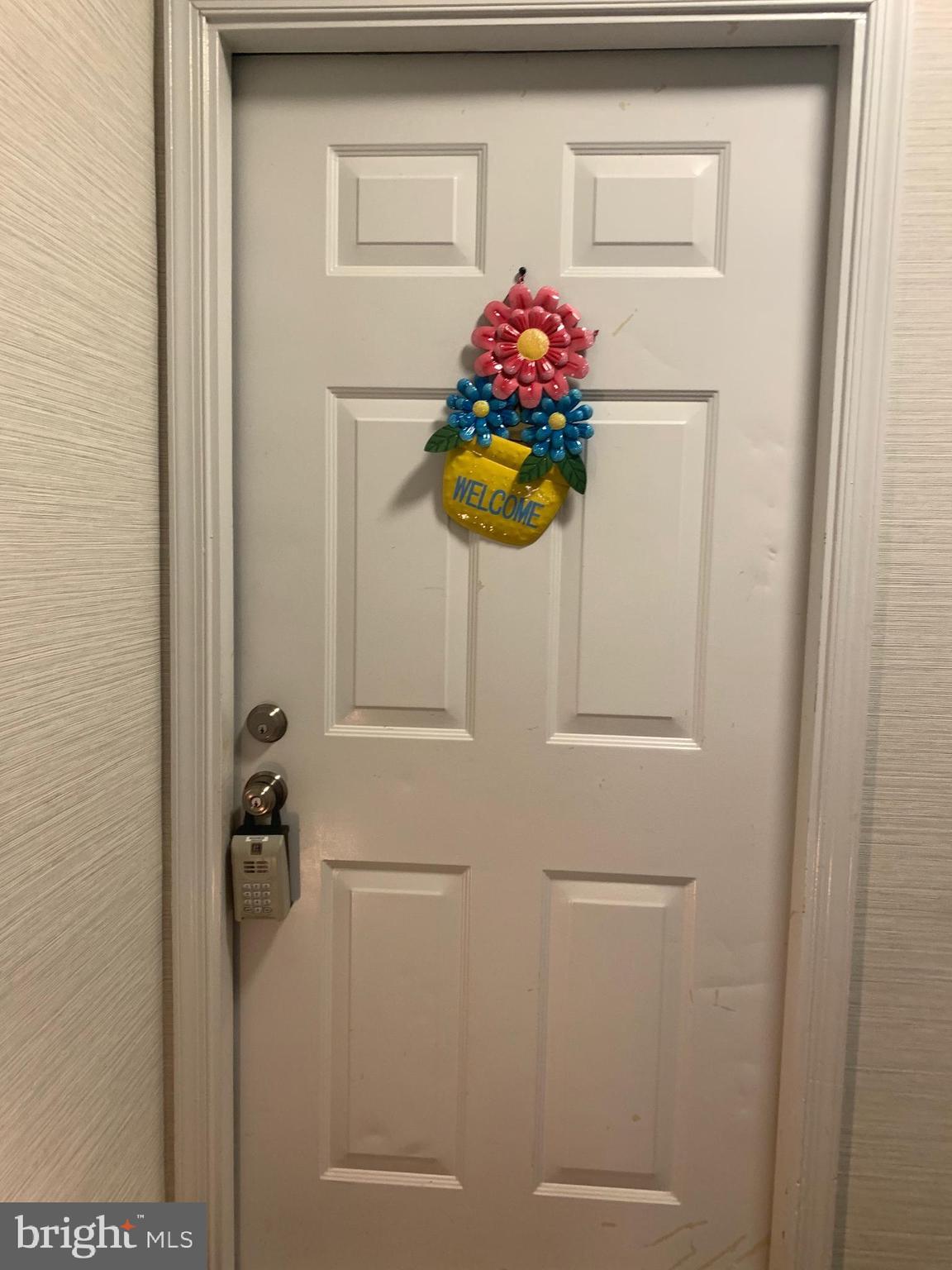 119 Fort Evans Road Southeast, Unit C Leesburg, VA 20175 - Photo 2 of 18 Front door