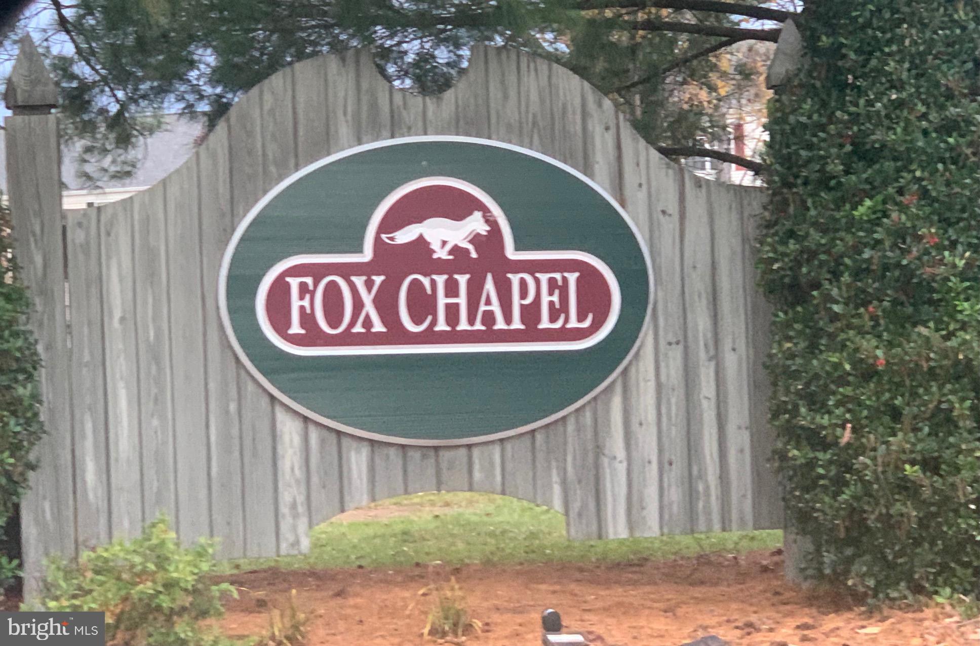 119 Fort Evans Road Southeast, Unit C Leesburg, VA 20175 - Photo 3 of 18 Community