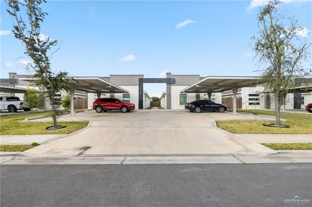 $1,350 | 1609 Angelina Drive, Unit 2, San Juan, TX 78589