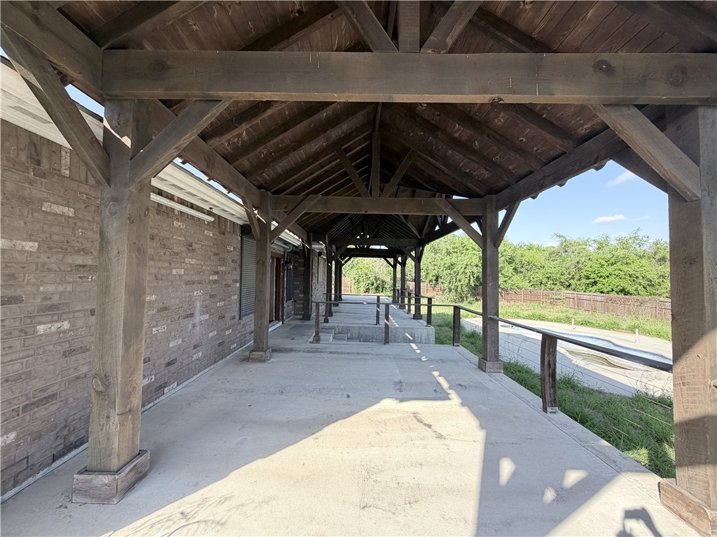 4602 Sandy Ridge Street Corpus Christi, TX 78410 - Photo 23 of 27