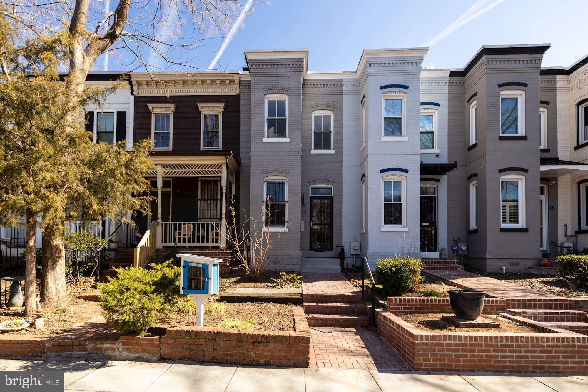 14 14th Street Southeast Washington, DC 20003 - Photo 1 of 12 Welcome to 14 14th Street SE!