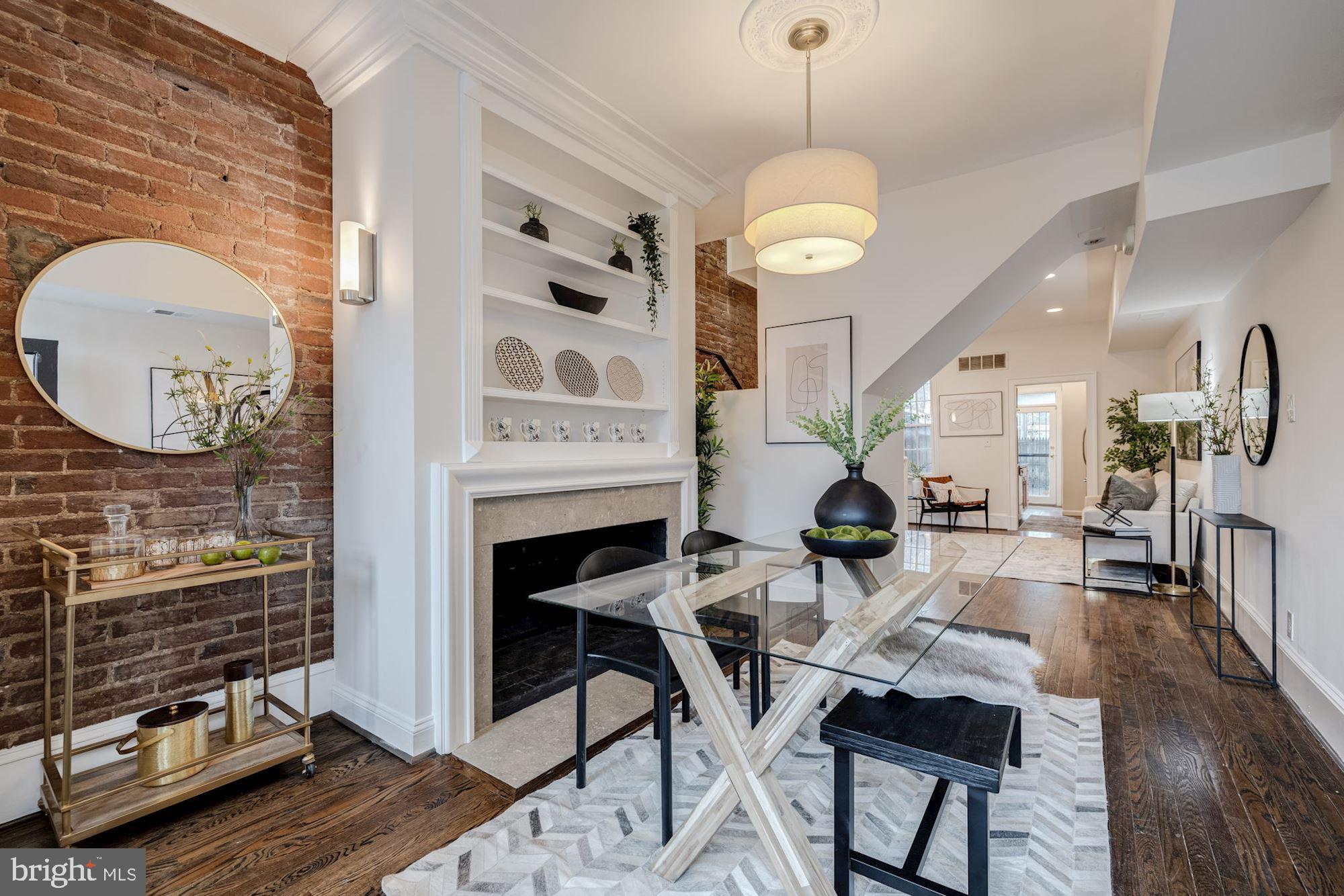 14 14th Street Southeast Washington, DC 20003 - Photo 4 of 12 Expansive Living Area