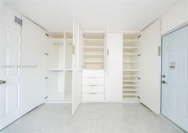$260,000 | 2458 Polk Street, Unit 201, Hollywood, FL 33020
