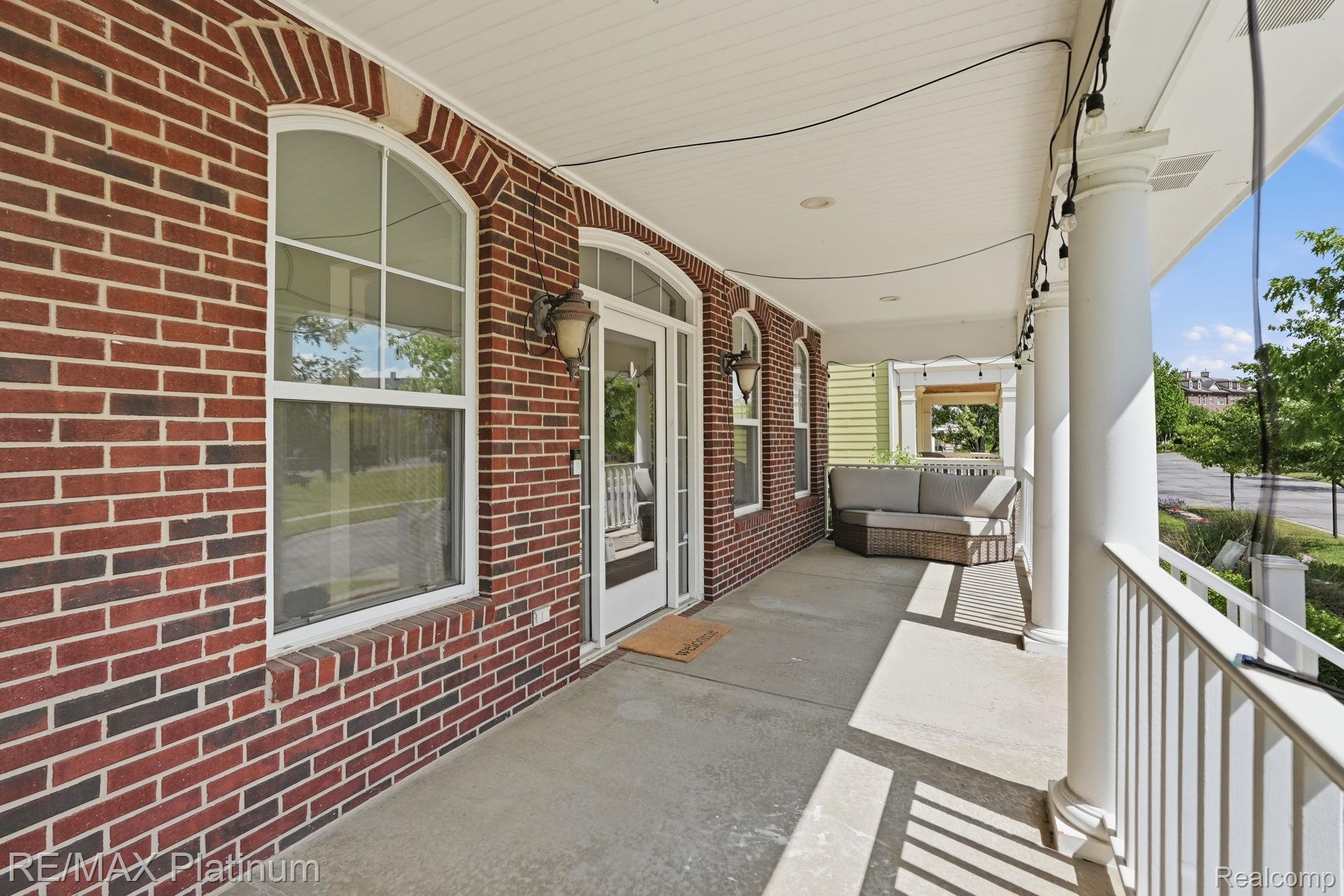 1713 Town Commons Drive Howell, MI 48855 - Photo 4 of 44 5-web-or-mls-1713_Town_Commons_Dr_005.jpg