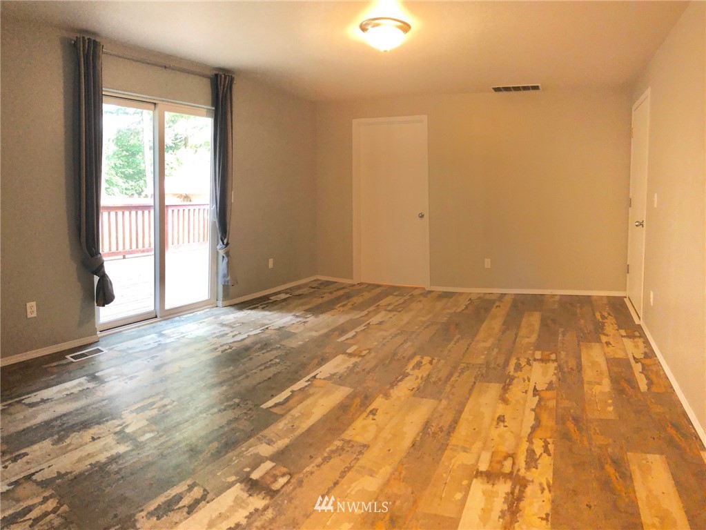 17549 Loop Lane Southeast Yelm, WA 98597 - Photo 13 of 25
