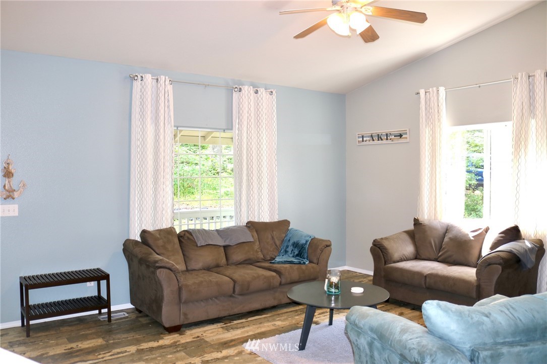 17549 Loop Lane Southeast Yelm, WA 98597 - Photo 14 of 25