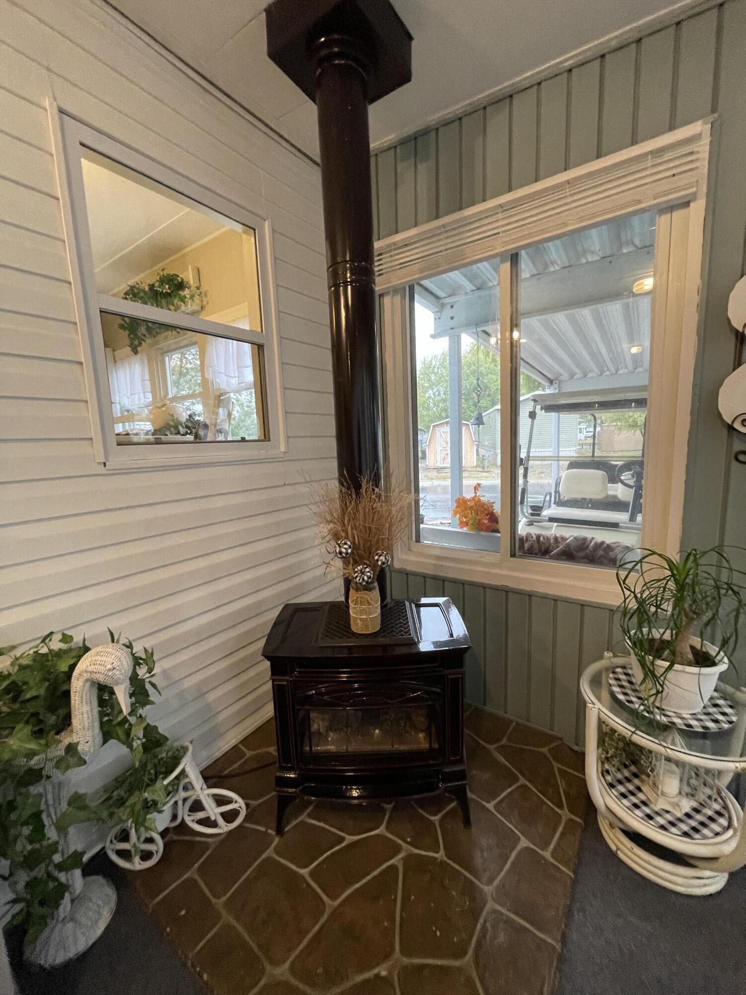 285 North Orchard Island Road, Unit 73 Russells Point, OH 43348 - Photo 14 of 31