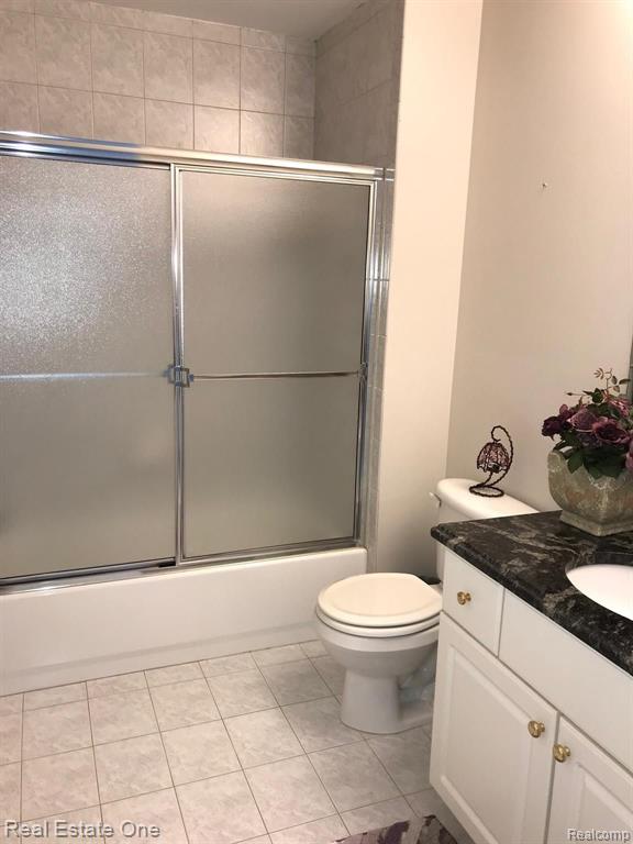 2518 Dover Rochester Hills, MI 48309 - Photo 25 of 29